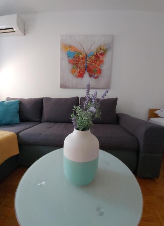 Sunny Apartment In 리예카 외부 사진